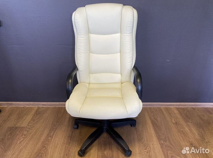 Кресло для офиса.Доставка