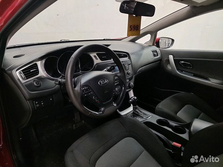 Kia Ceed 1.6 AT, 2015, 173 000 км