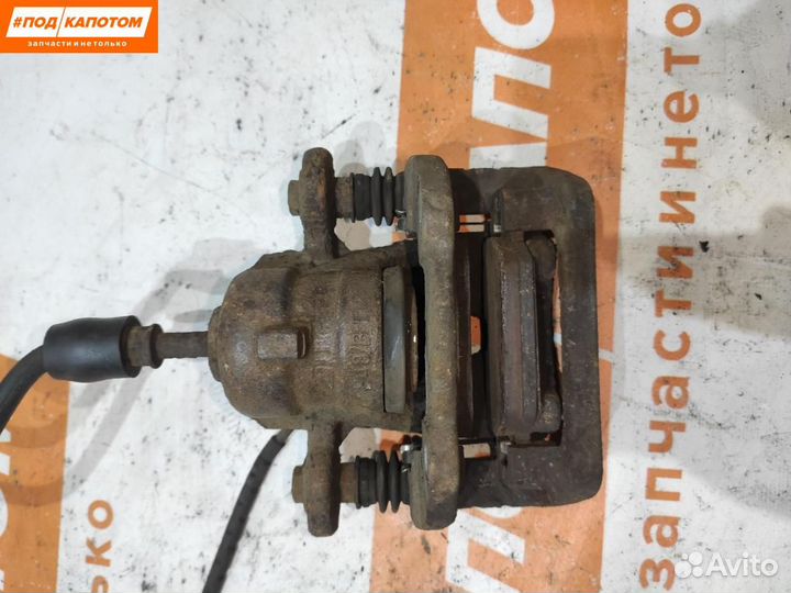 Суппорт тормозной задний левый BMW 1 E87 2007