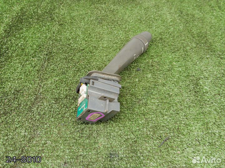 Переключатель стеклоочистителей Volvo S60, V70, S8