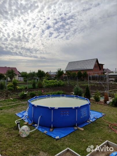 Бассейн Новый