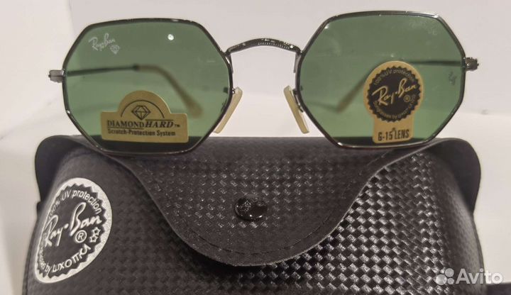 Солнцезащитные очки Ray ban