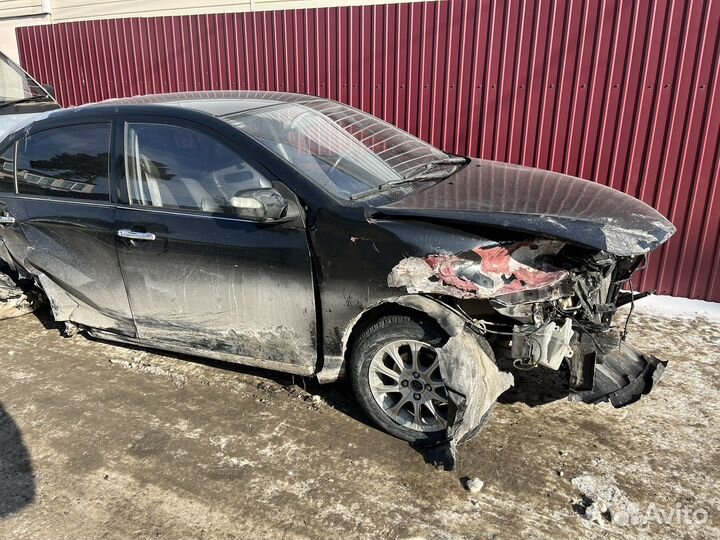 LIFAN Solano 1.6 МТ, 2014, битый, 250 000 км