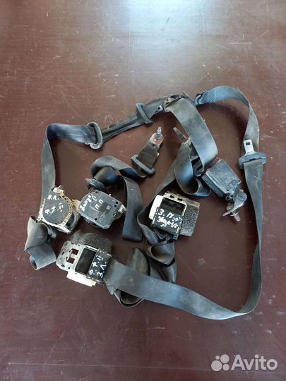 Ремень безопасности 