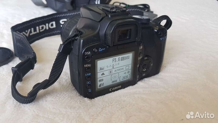 Зеркальный фотоаппарат Canon EOS 400D