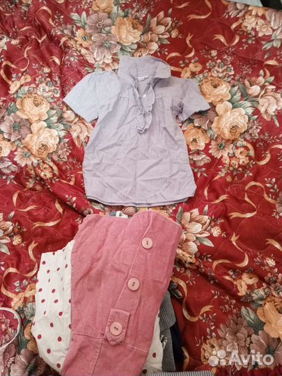 Отдам бесплатно вещи на девочку рост 128-140