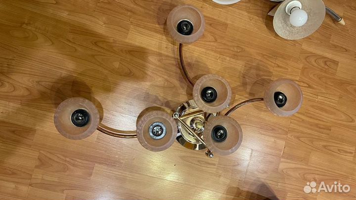 Люстра потолочная