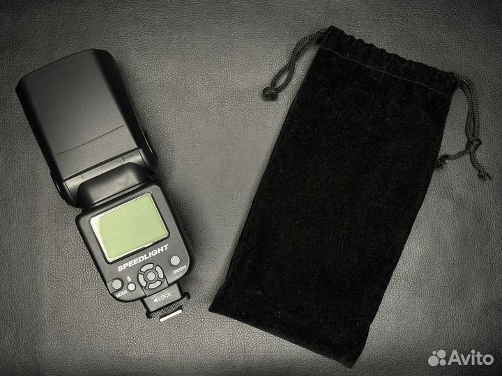 Вспышка камеры nikon triopo TR-950