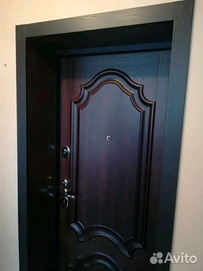 Отделка откосов входных дверей и пластиковых окон