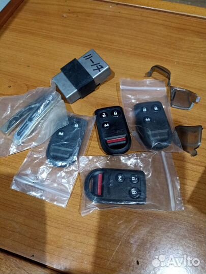 На мотоцикл Honda Gold Wing 1800 запчасти