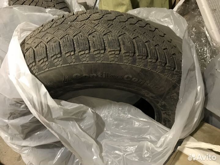 Continental Conti4x4IceContact 265/65 R17