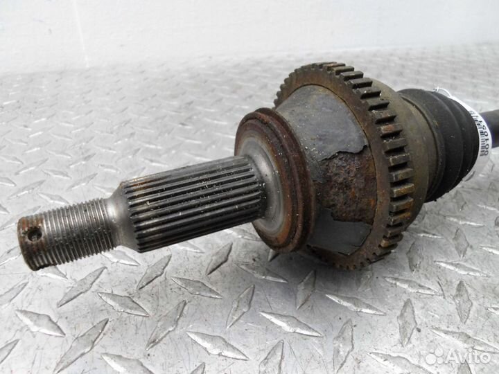 Полуось задняя левая Hyundai Santa Fe 2 CM