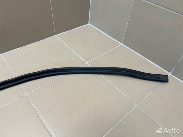 Уплотнитель Skoda Rapid 5000 KM 1.6 CWV cwva cvwb