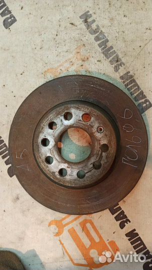 Диск тормозной Volkswagen Golf 6