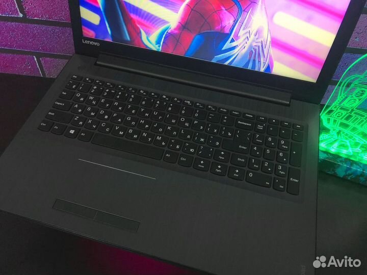 Ноутбук для игр Lenovo Ideapad Geforce / Intel