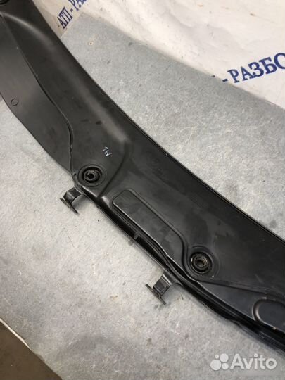 Жабо Mercedes M W164