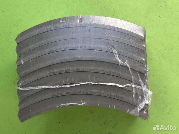 Накладки тормозные 1-рем. (420x180) (93251 8x15 80