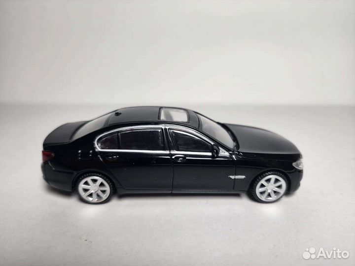 BMW 750Li 1:43