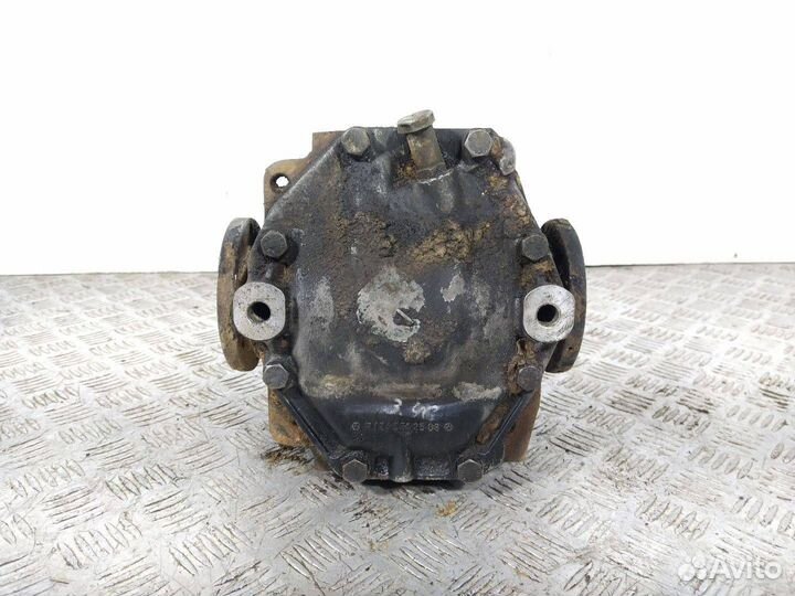 Редуктор заднего моста Mercedes-Benz E-Class W124