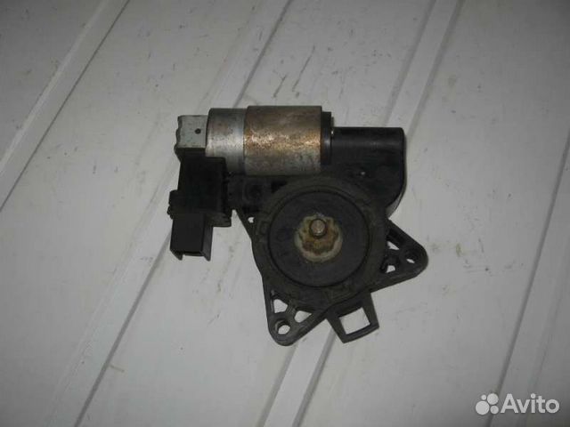 Моторчик стеклоподъемника задний левый Mazda 6 GG