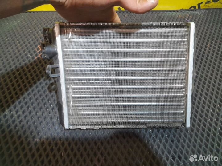 Радиатор печки Вольво S80