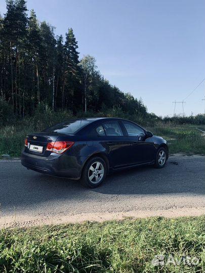 Chevrolet Cruze, 2009