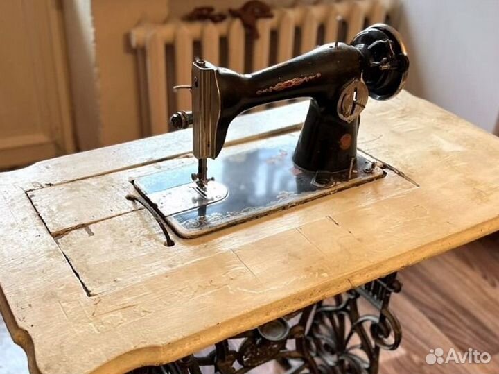 Швейная машинка пмз им. Калинина