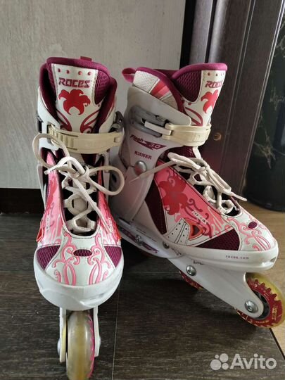 Роликовые коньки