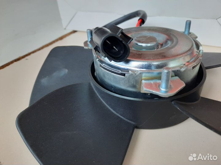 Вентилятор охлаждения