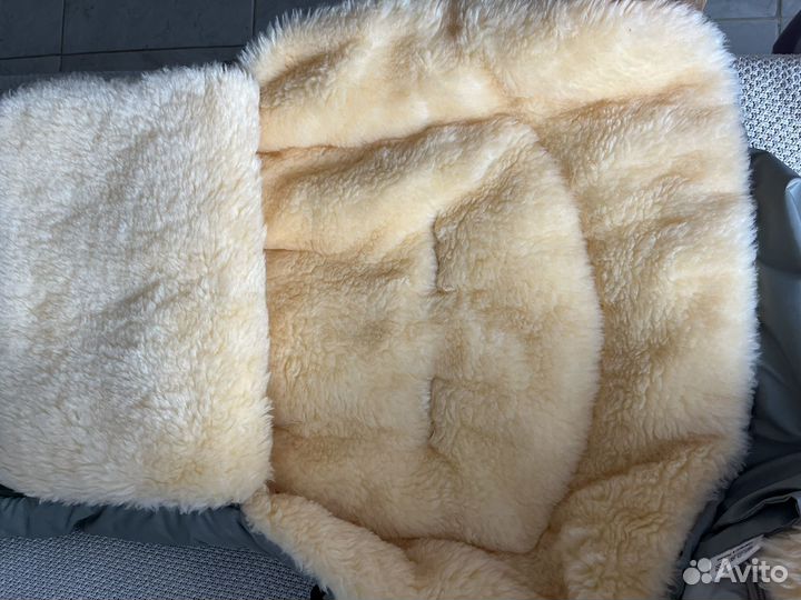 Зимний конверт в коляску на овчине