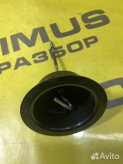 Крепление запасного колеса Ford Fusion