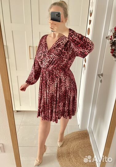 Шикарное итальянское платье