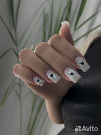 Маникюр в центре города