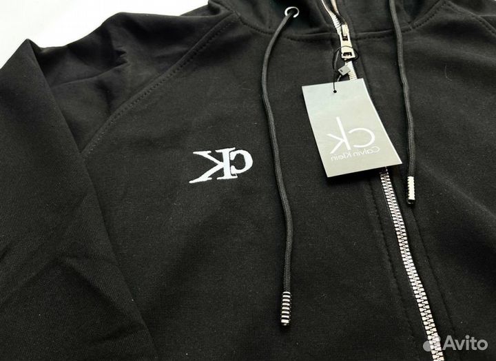 Спортивные костюмы Calvin Klein легкие