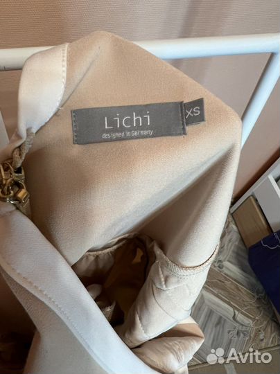 Платье Lichi xs