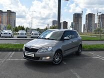 Skoda Fabia 1.6 AT, 2011, 153 694 км, с пробегом, цена 888 800 руб.