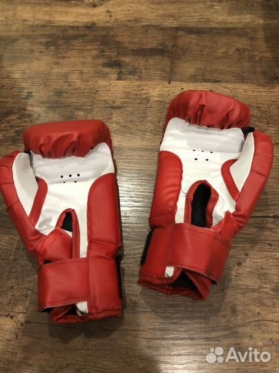 Боксерские перчатки leader real sport 8oz