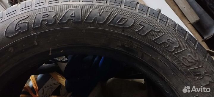 Dunlop Grandtrek AT5 225/65 R18