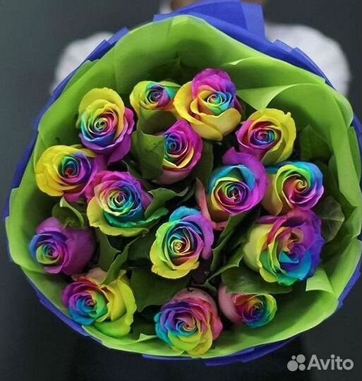Доставка букетов и цветов. Радужные розы