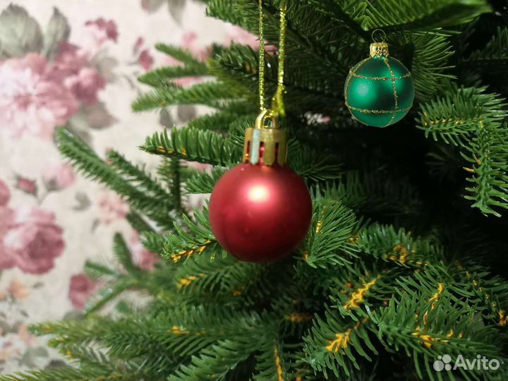 Елочные игрушки - украшения на елку