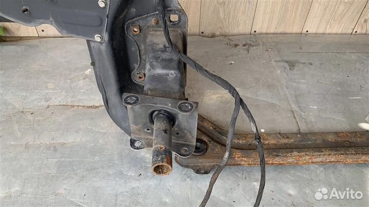 Панель передняя телевизор от Mercedes Benz W164 M