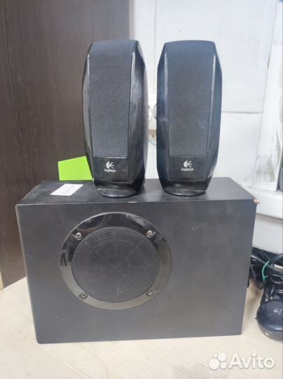 Logitech акустика