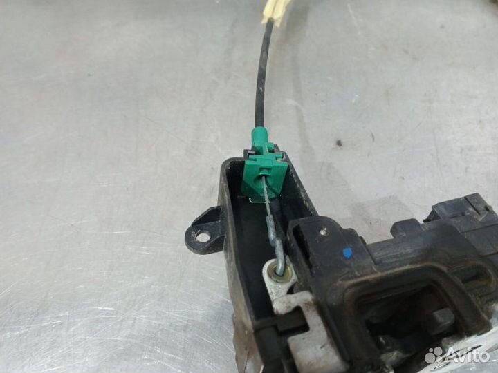 Замок двери передний правый Opel Astra H 2007