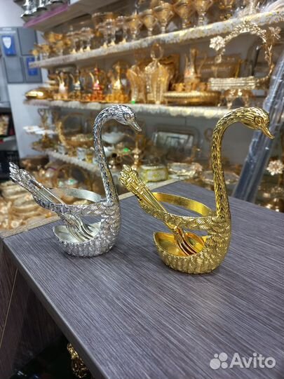 Набор ложек на подставке лебедь