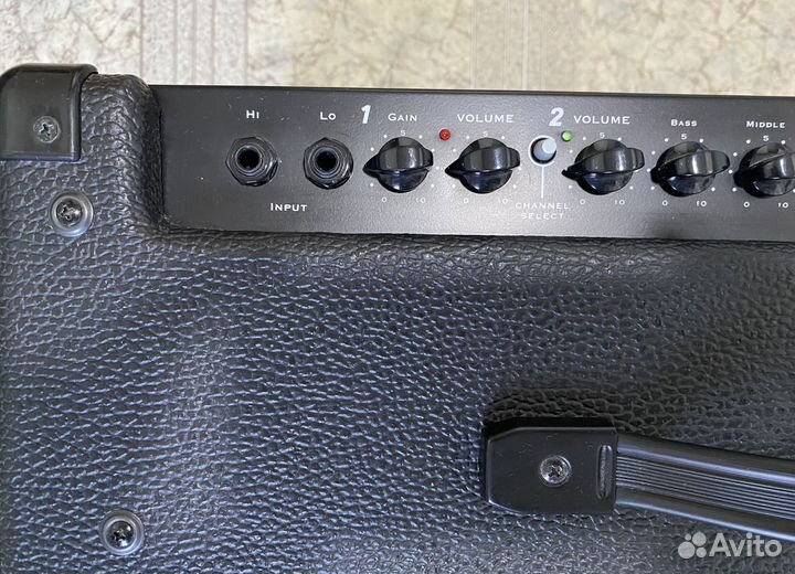 Комбоусилитель traynor