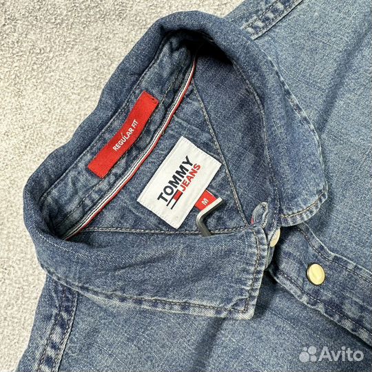 Джинсовая рубашка Tommy Jeans