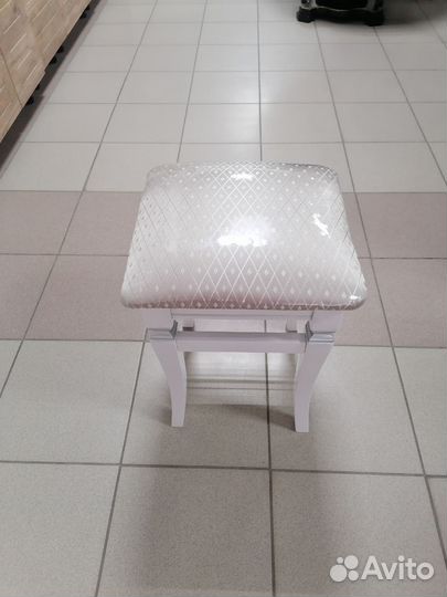 Табурет новый 