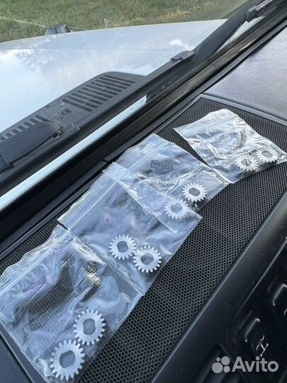 Шестерня люка и панорамы