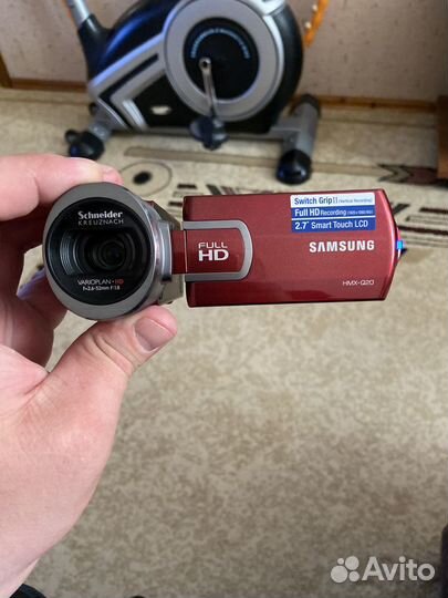 Видеокамера Samsung full HD