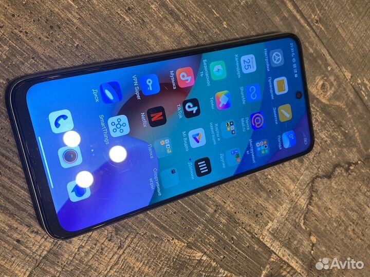 Телефон Xiaomi 10